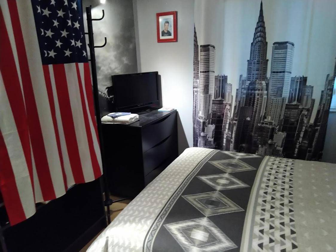 Chambre Grand lit New York in Combs-la-Ville, Seine-et-Marne