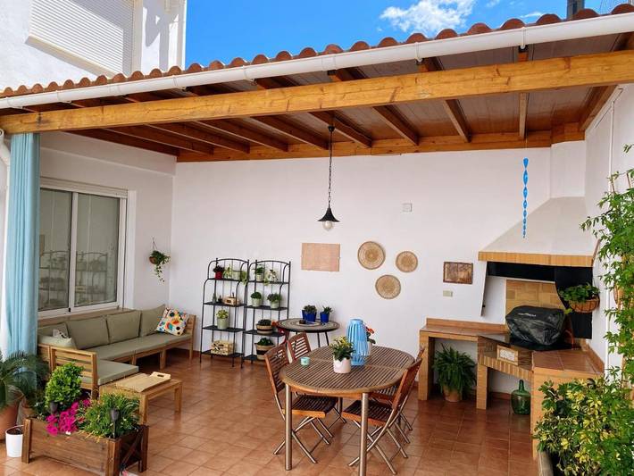 Gîte pour 4 personnes, avec terrasse à Foios