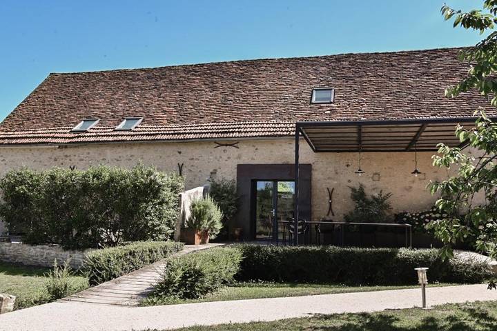 Chambre d’hôte pour 5 personnes, avec Terrasse ainsi que Jardin et Piscine à Le Buisson-de-Cadouin