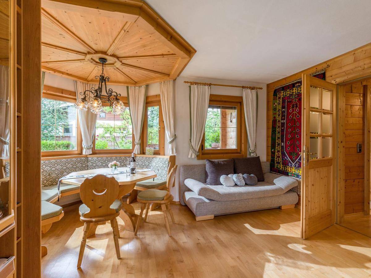 Ganze Wohnung, Apartment with Mountain View in Westendorf (Tirol), Kaisergebirge