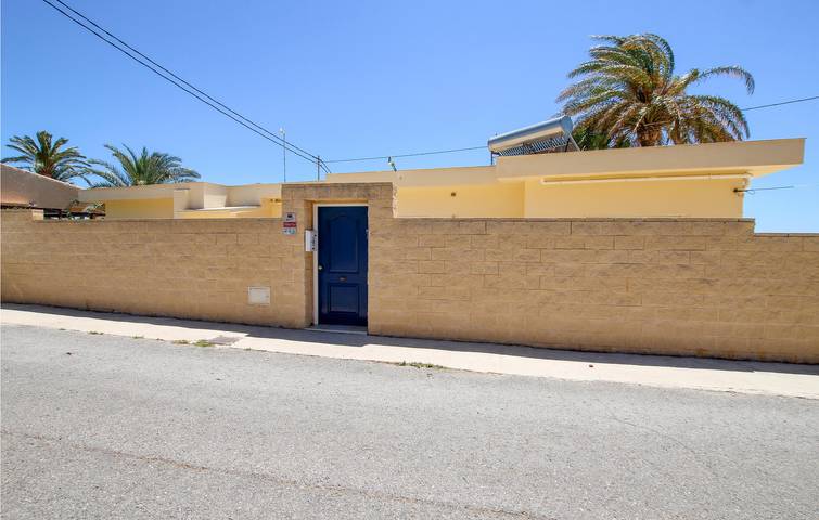 Ferienhaus für 14 Personen, mit Terrasse und Garten sowie Pool in Torrevieja - 3