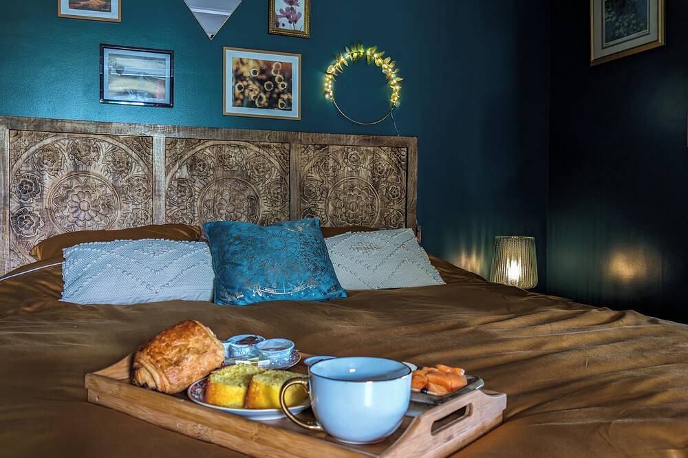 Room with private spa and cinema room in Caupenne, Dax en omgeving
