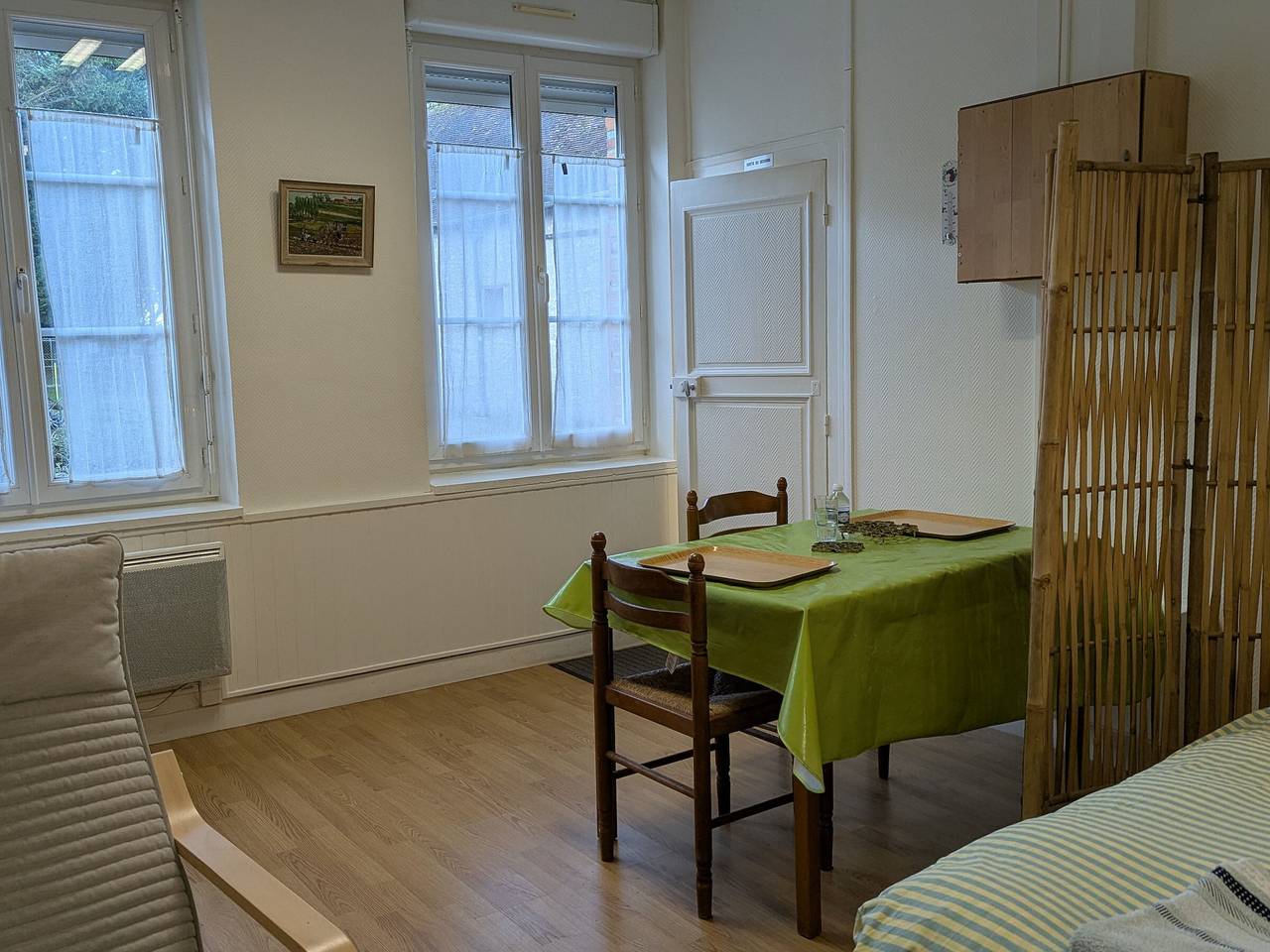 Studio cosy proche d'Orléans avec parking et animaux sur place in Bucy-Saint-Liphard, Vallée de la Loire