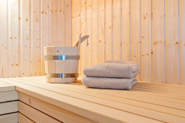 Ferienhaus für 5 Personen, mit Sauna und Pool sowie Terrasse und Whirlpool auf Fehmarn - 2