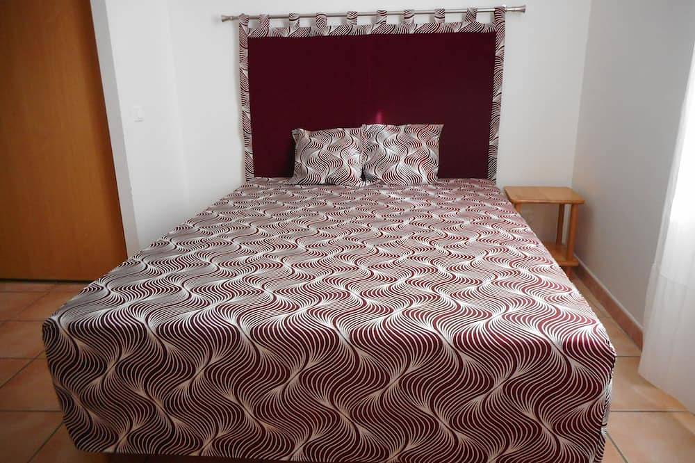 Apartamento entero, Alquiler Estudio en Moustiers Ste Marie in Moustiers-Sainte-Marie, Parc naturel régional du Verdon