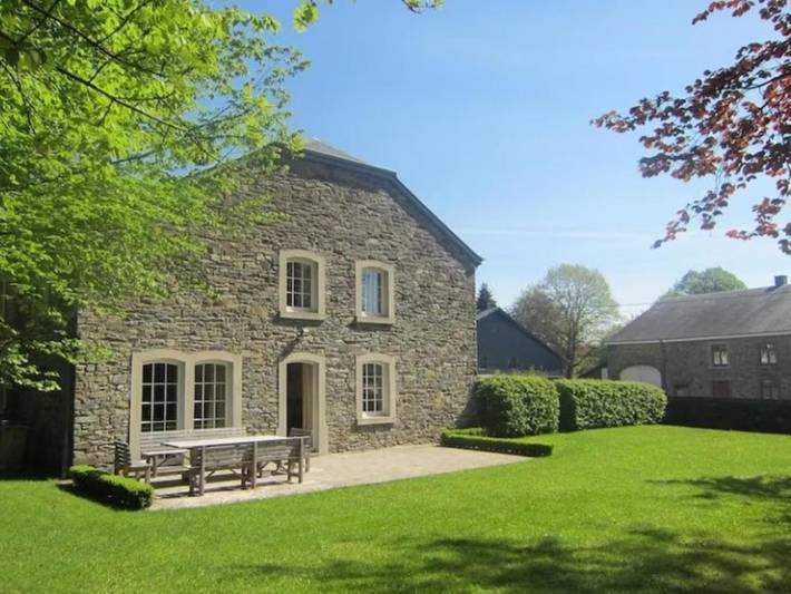 Location de vacances pour 12 personnes, avec jardin et terrasse dans Offagne - 3