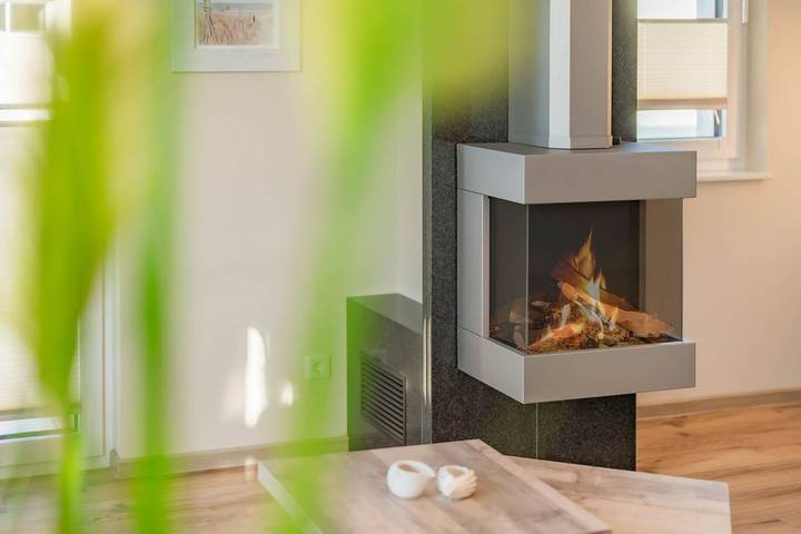 Ganze Wohnung, Villa Kamadori 07: Stilvolle Ferienwohnung mit Balkon, 150 m zum Strand in Drei Kaiserbäder, Heringsdorf
