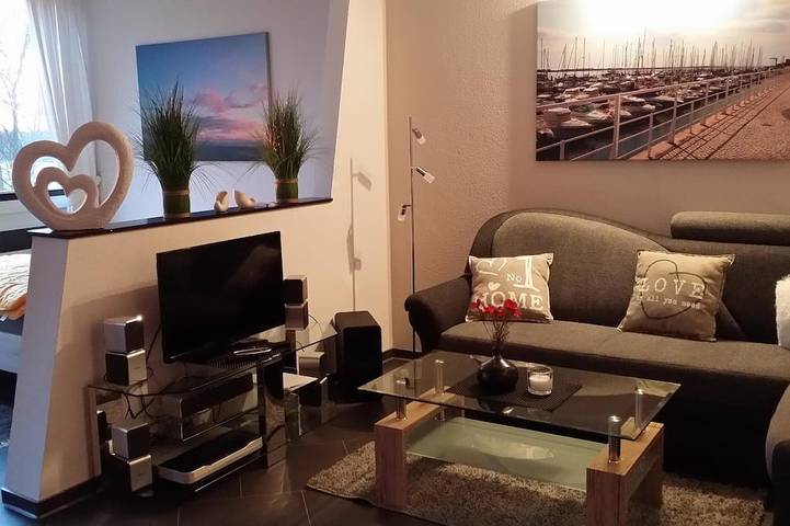 Ferienwohnung für 4 Personen, mit Balkon und Pool sowie Sauna in Hannover und Umgebung