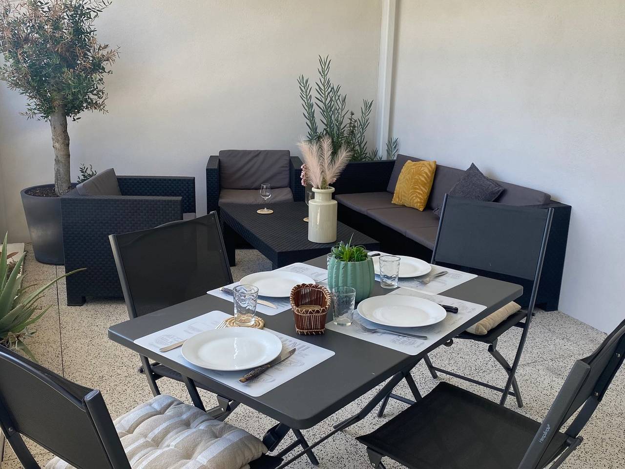 Entire apartment, Beautiful Ac T2 for 4, terrace and parking in Port Leucate in Port Leucate, Leucate