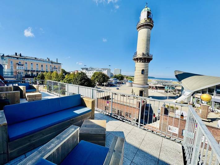 Ferienwohnung für 2 Personen, mit Balkon/Terrasse und Meerblick sowie Balkon in Warnemünde