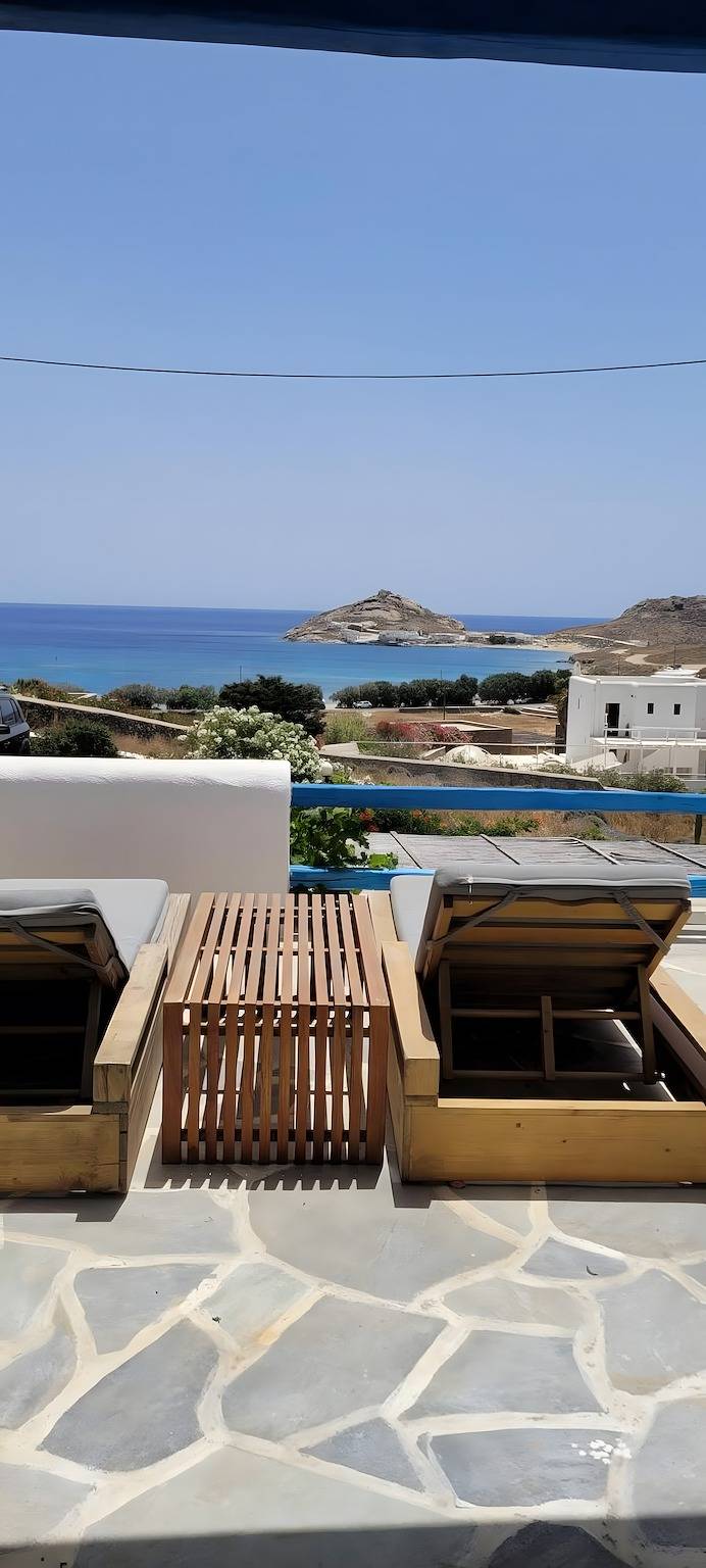 Room for 3 people, with garden in Mykonos