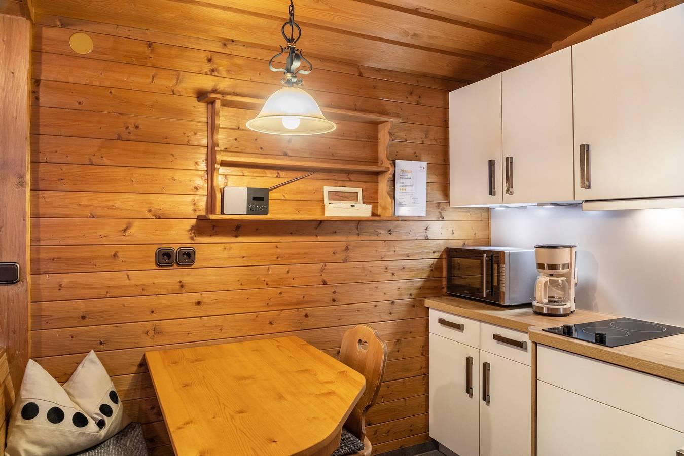 Appartement 'Museumsblick' met uitzicht op de bergen en Wi-Fi, foto 13