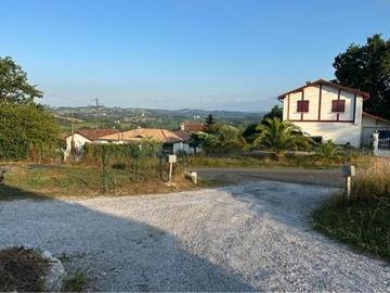 Gîte pour 4 personnes, avec vue ainsi que jardin et terrasse, animaux acceptés à Came (Pyrénées-Atlantiques)
