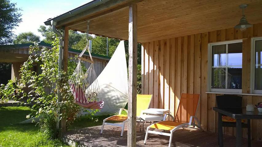 Ferienhaus für 2 Personen, mit Terrasse, mit Haustier in Lütow