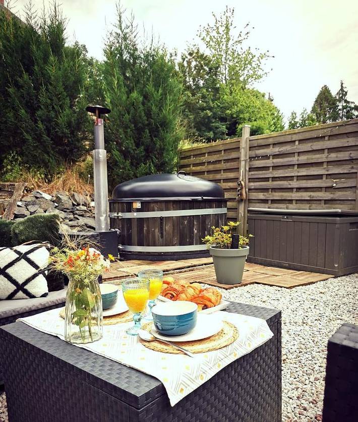 Location de vacances pour 4 personnes, avec terrasse ainsi que vue et jardin, animaux acceptés à Ablon - 3