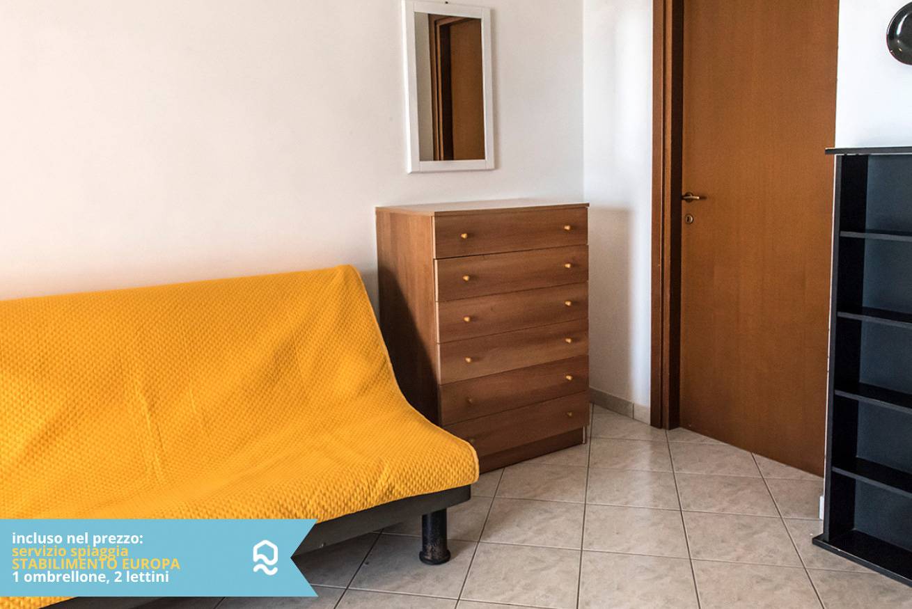 Ganze Wohnung, Rs315 - Marcelli, two-room apartment in a seafront residence, beach included in Marcelli, Riviera del Conero