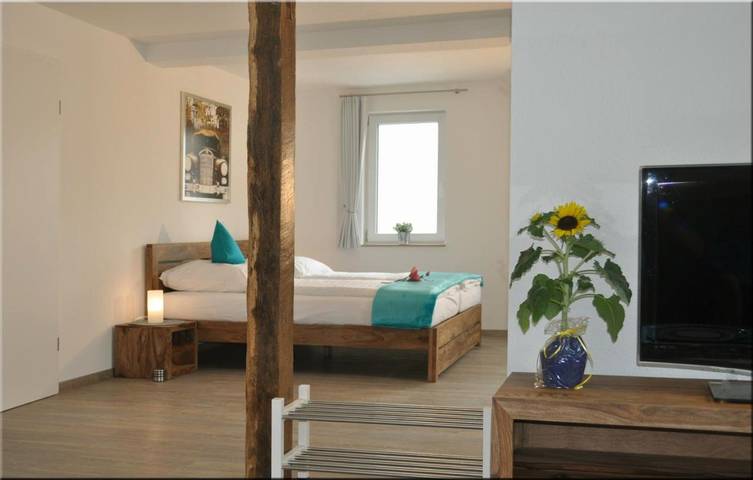 Ferienwohnung für 2 Personen, mit Balkon und Terrasse
