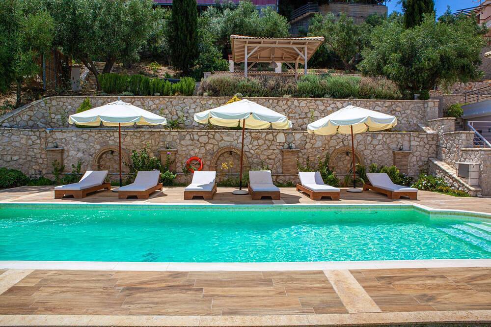 Luxury Villa near Nafplio with panoramic views of the sea, Tolo & Mount Asini. in Asini, Argolis