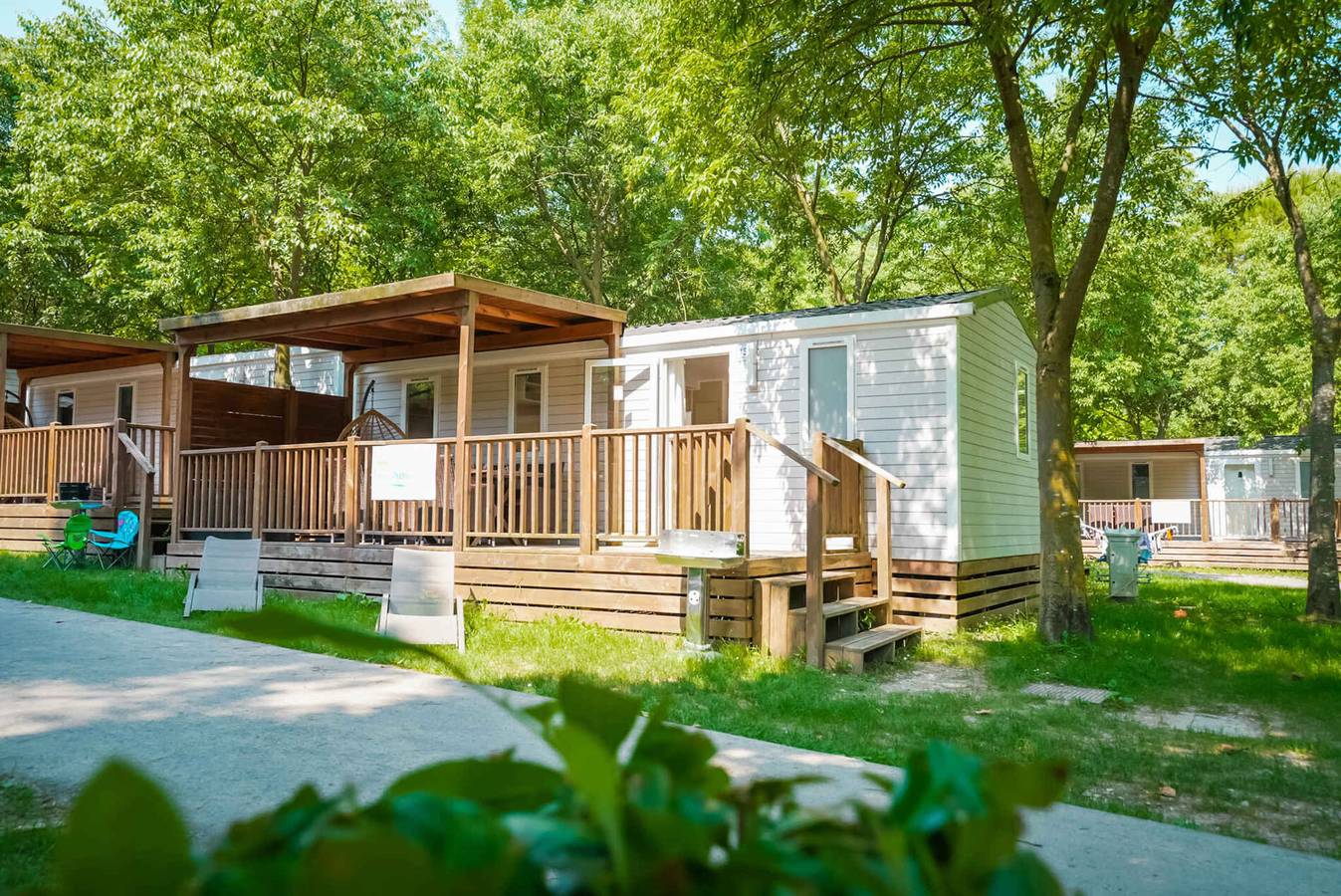 Mobilehome with air conditioning, terrace and pool  in Punta Sabbioni, Venice Provinsen
