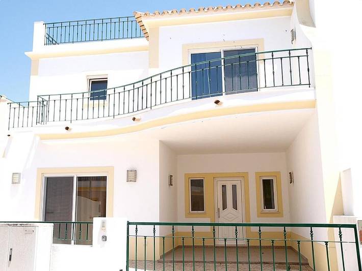Villa voor 8 personen, met uitzicht en terras in Alvor