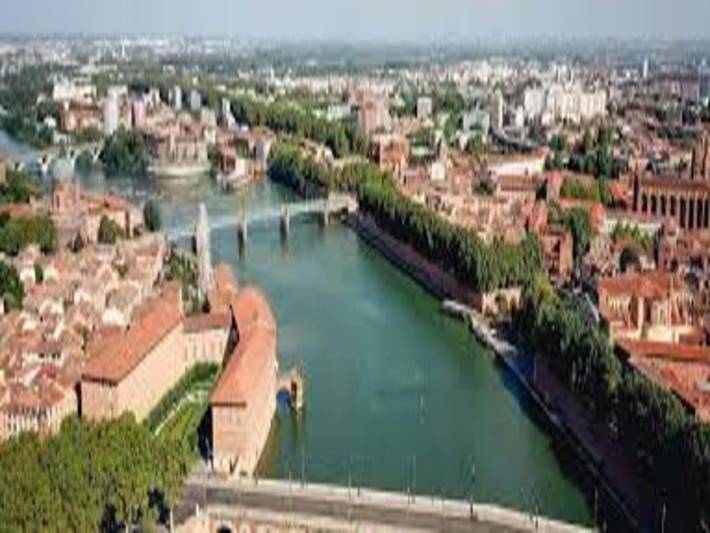 Gîte pour 2 personnes, avec piscine et sauna, adapté aux familles à Toulouse - 4