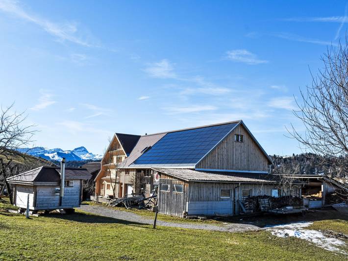 Ferienwohnung für 8 Personen, mit Terrasse in der Schweiz - 3