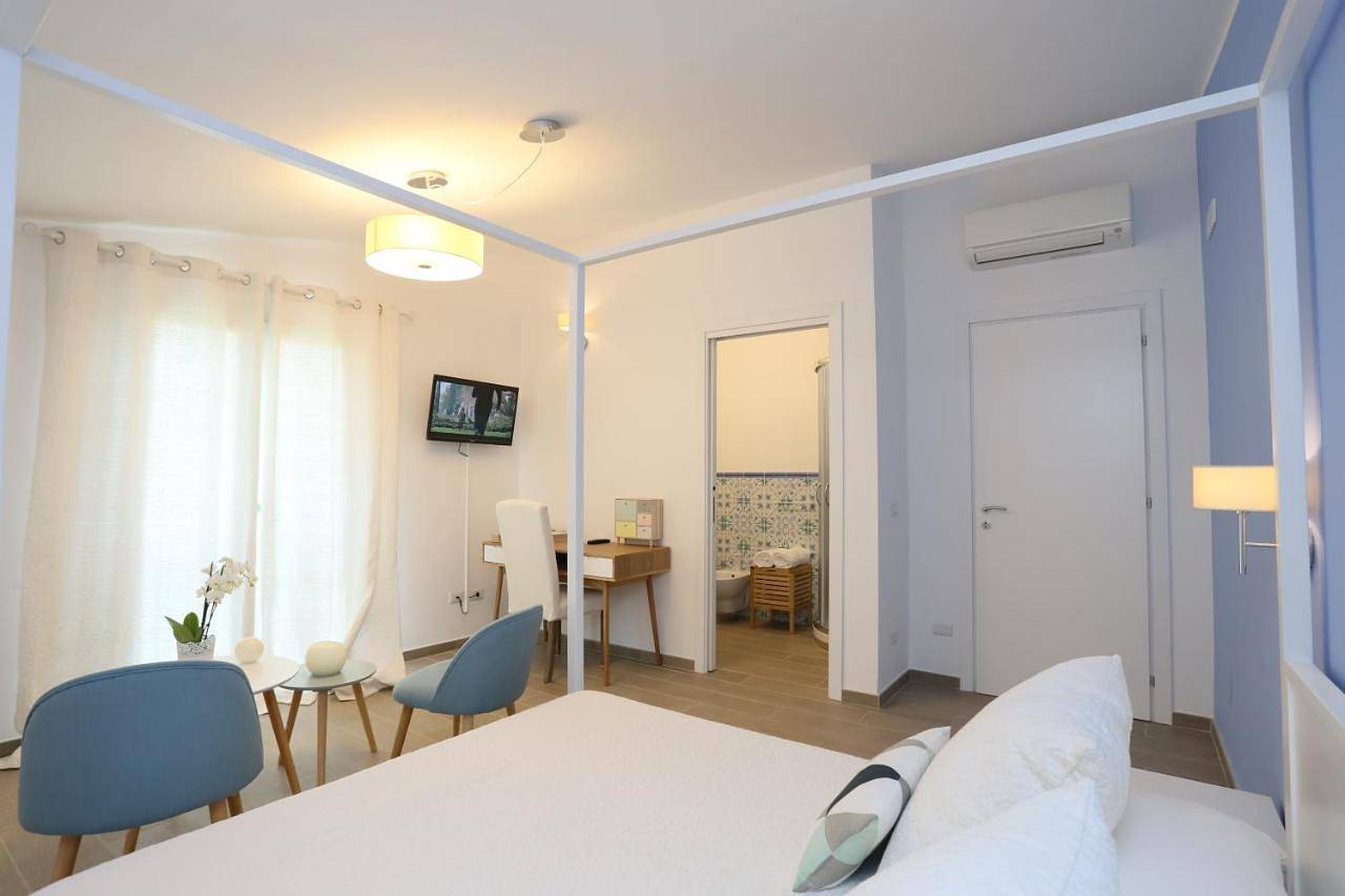 Deluxe Double or Twin Room with Garden View in Civitavecchia, Provincia di Roma