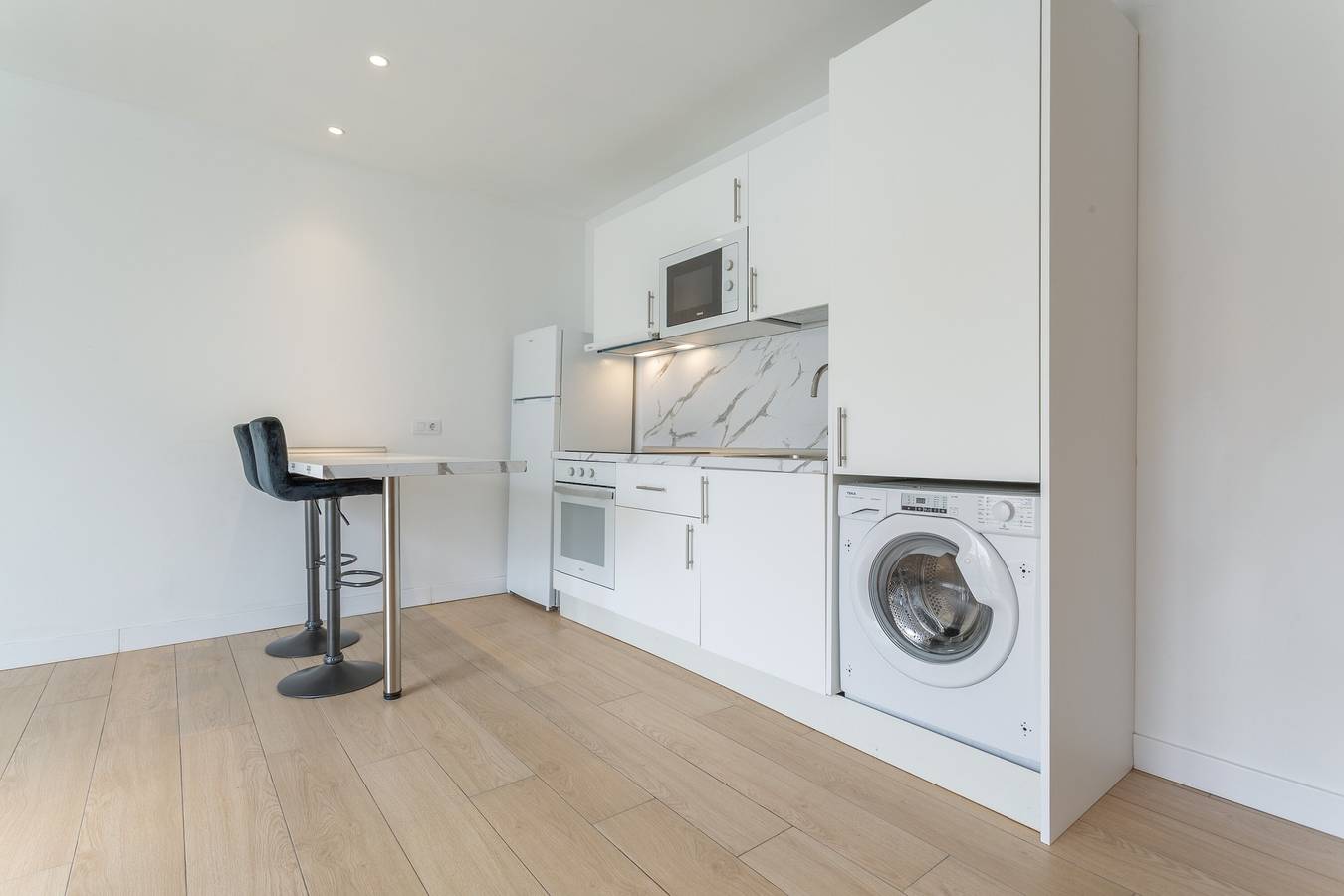 Estudio entero, Estudio Vacacional 'Hermoso Ático Vistabella' con Terraza Privada y Wi-Fi in Vistabella, Santa Cruz de Tenerife