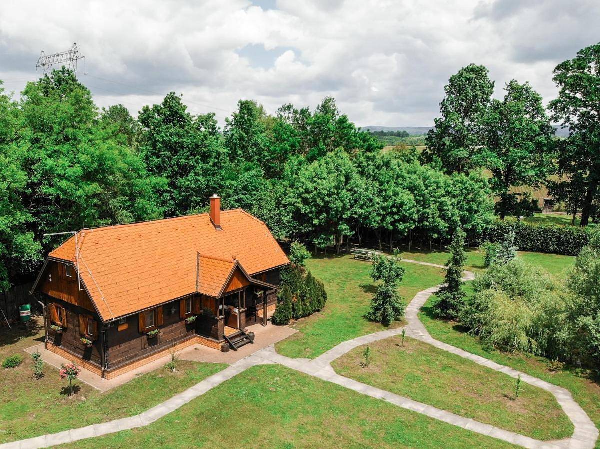 Moslavačka Priča Holiday Homes in Żupania sisacko-moslawińska