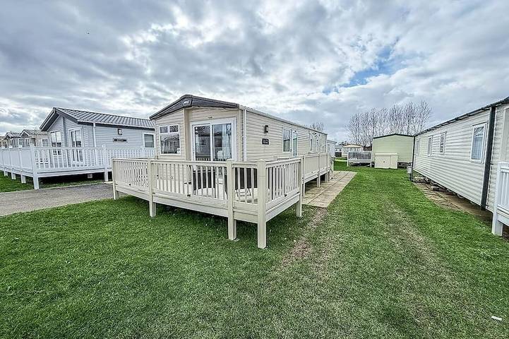 Static caravan for 7 people in Hunstanton