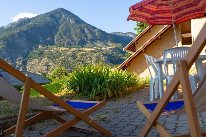 Gîte pour 10 personnes, avec jardin et vue à Guillestre - 2