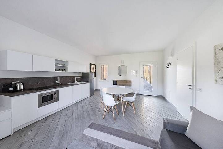 Ferienwohnung für 6 Personen, mit Pool und Terrasse in Soiano del Lago