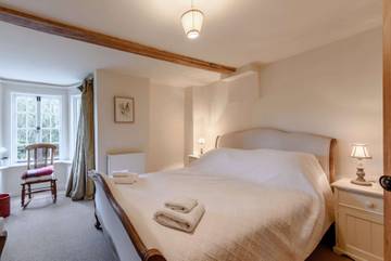 Holiday Home for 4 People in The Cotswolds, South West England, Photo 4