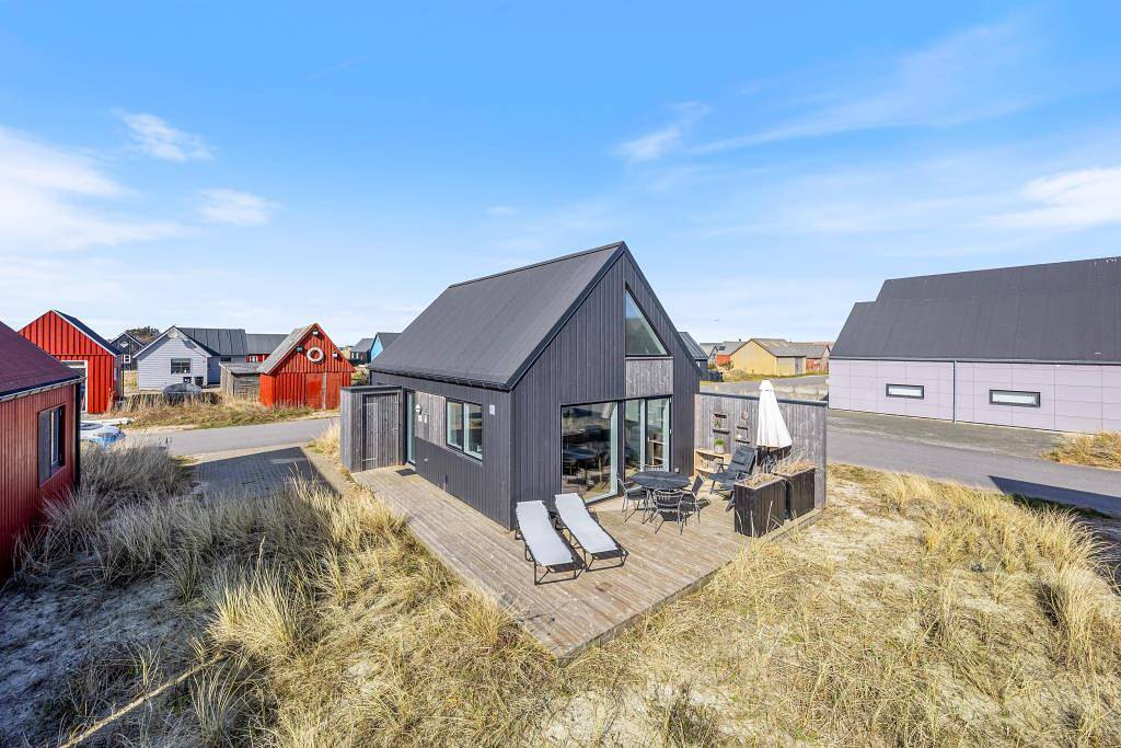 Gemütliches Ferienhaus am Hafen mit Gratis Heizung in Hvide Sande, Holmsland Klit