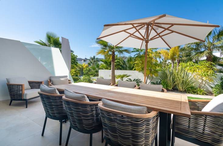 Luxurious Townhouse & Rooftop Plunge Pool in Playa de La Cala - El Torreón (Mijas), Mijas