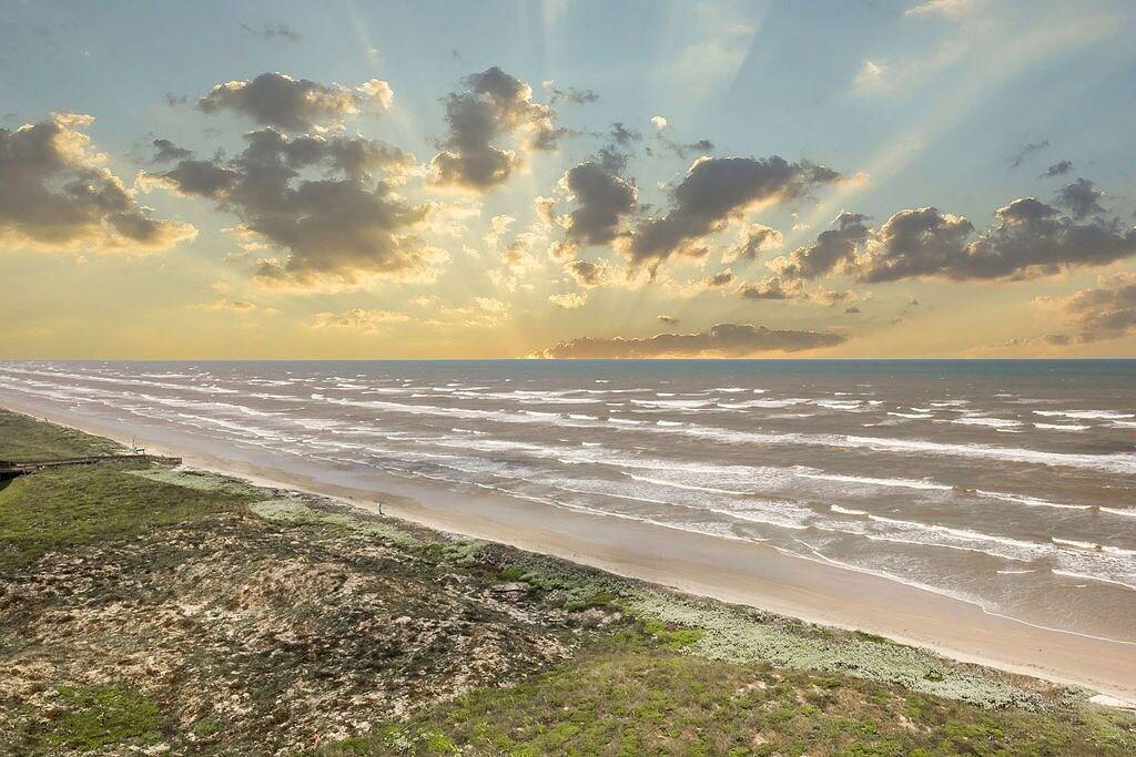 Ganze Wohnung, Sandpiper Einheit 1003L in Corpus Christi, Mustang Island