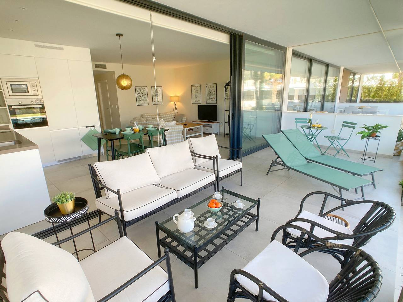 Apartamento entero, Moderno Apartamento 2 Dormitorios - Terraza & Jardín Común in Murcia , Interior de Murcia