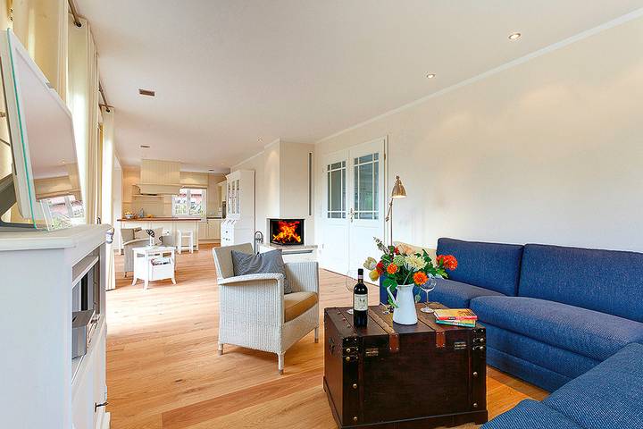 Ferienhaus für 10 Personen, mit Sauna und Terrasse sowie Garten in Wustrow - 3