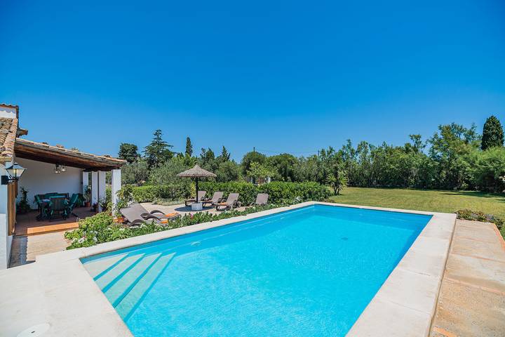 Chalet para 7 personas, con jardín y terraza en Pollença