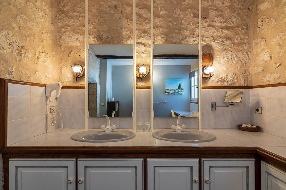 Appartement dans Chateau Hotel in Roquecor, Quercy