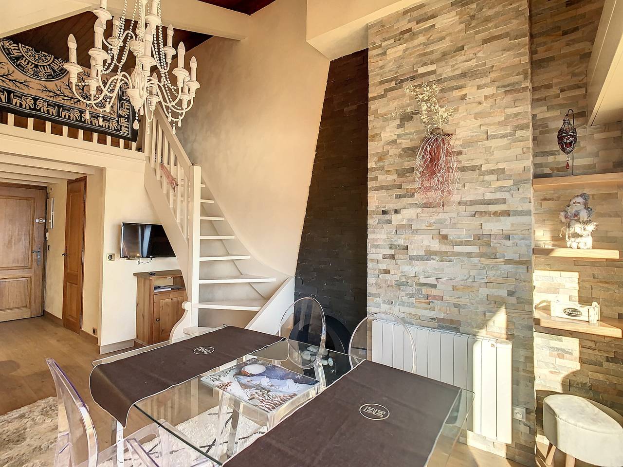 Ganze Wohnung, 2 Zimmer + Galerie direkt an den Pisten von Combloux in Combloux, Pays du Mont-Blanc