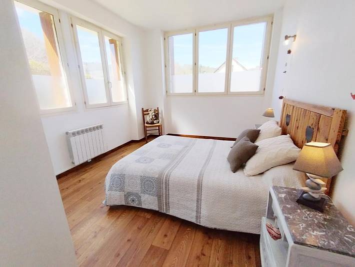 Appartement de vacances pour 4 personnes, avec Terrasse ainsi que Jardin et Vue