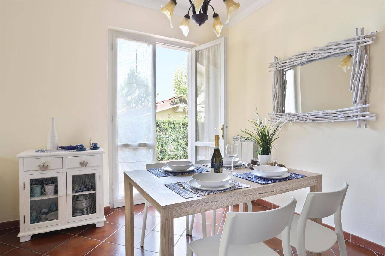 Three-Bedroom House in Marina di Pietrasanta, Pietrasanta