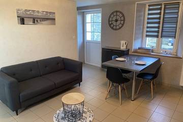 Gîte pour 2 personnes, avec jardin et terrasse à Balleroy