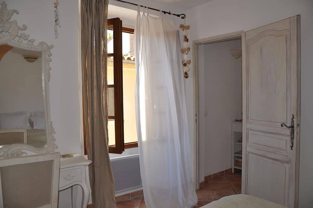 Geheel appartement, Prachtig gerenoveerd appartement in het hart van Saint Tropez in Saint-Tropez, Draguignan en omgeving