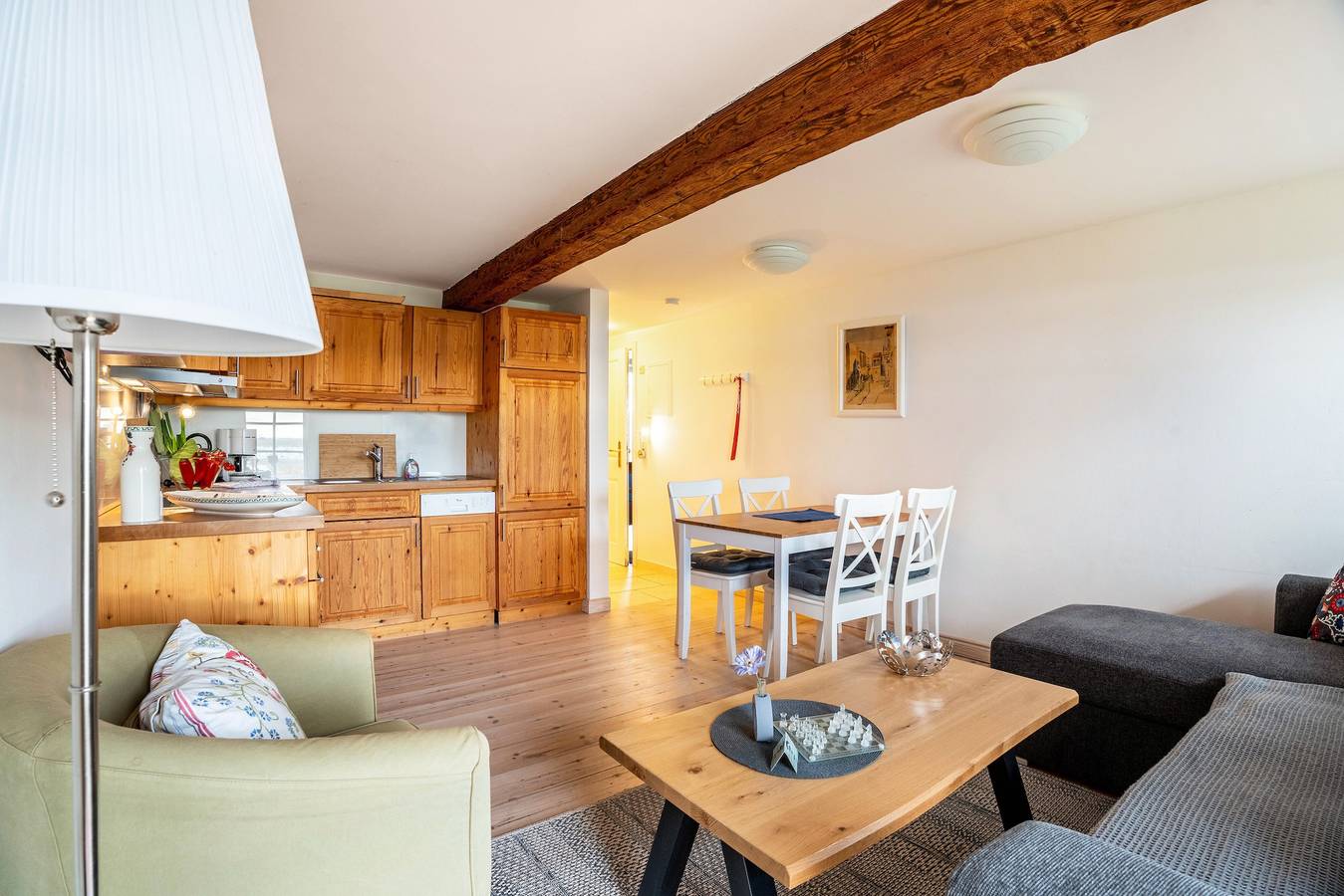 Ganze Wohnung, Ferienwohnung 'Am Halbmond 3' mit privater Terrasse, privatem Garten und Wi-Fi in Hellschen-Heringsand-Unterschaar, Nordseeküste