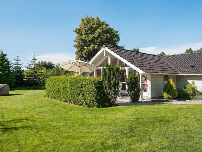 Ferienhaus für 7 Personen, mit Sauna und Terrasse sowie Garten in Egsmark Strand