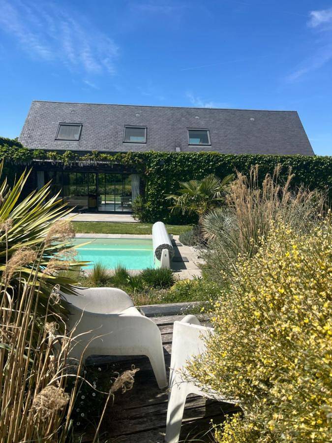 Gîte pour 2 personnes, avec Terrasse et Jardin ainsi que Piscine et Vue à Saint-Melaine-sur-Aubance