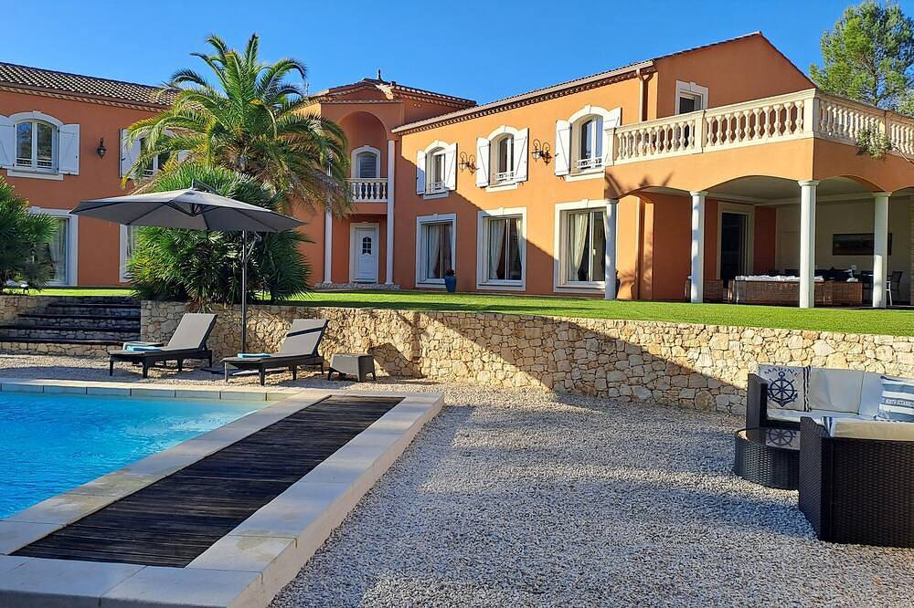Villa Palmier avec piscine chauffée privée proche d'Uzes et Anduze in Cannes-et-Clairan, Région du Vigan