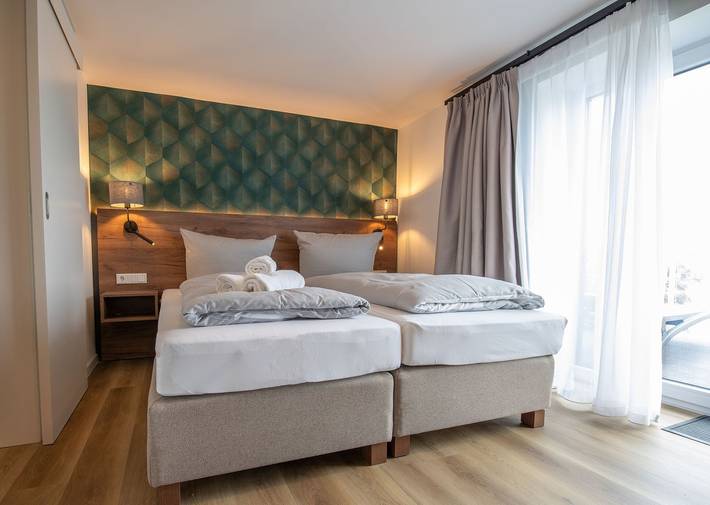 Ferienwohnung für 5 Personen, mit Balkon und Terrasse sowie Ausblick in Carolinensiel